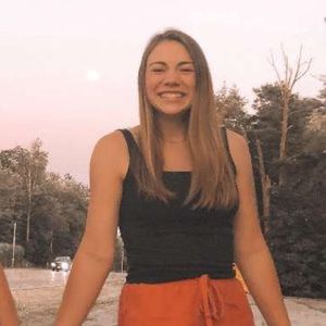 Meet your Posher, Phoebe